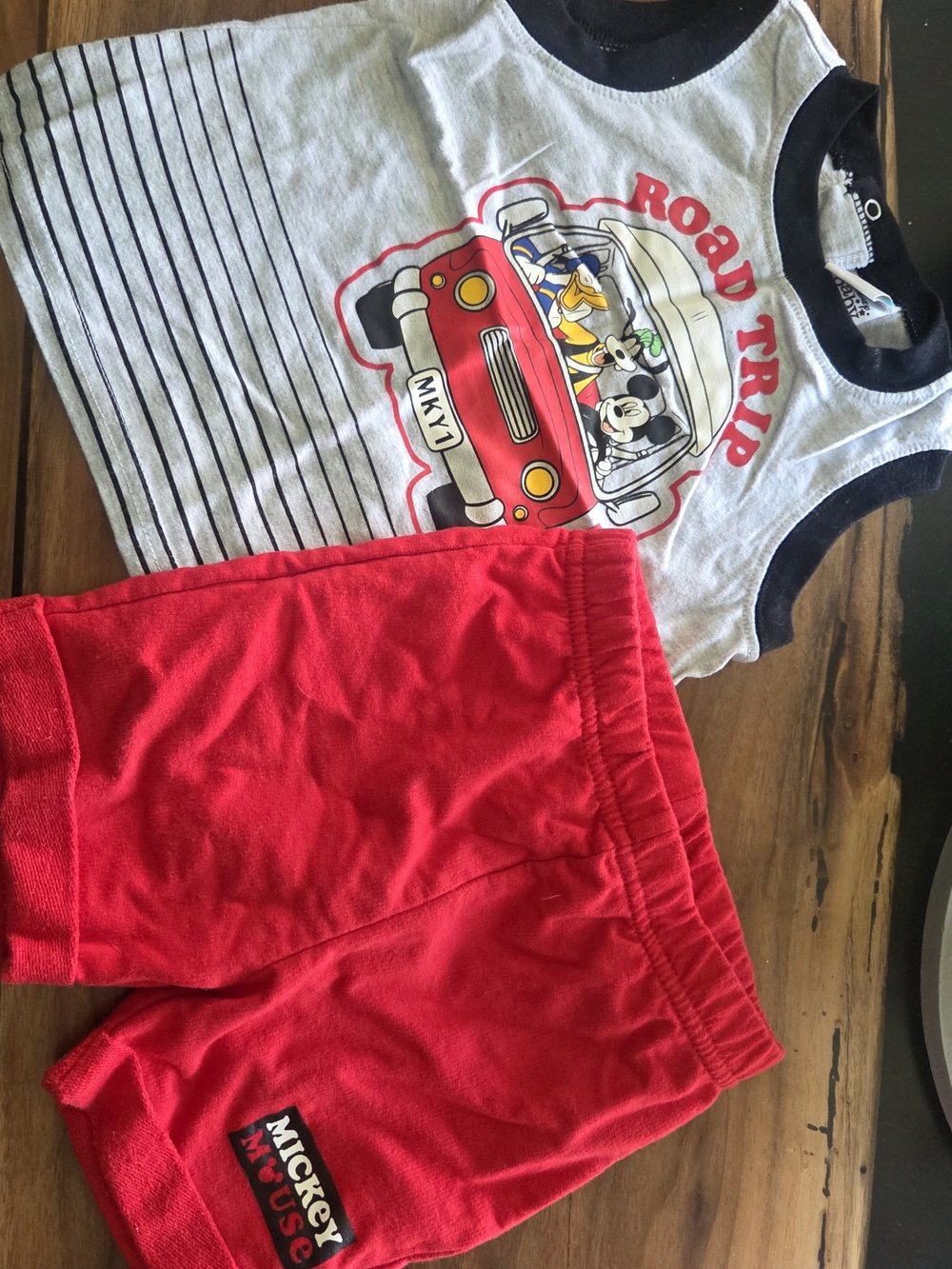 Disney Baby Black & Gray Mickey Graphic Tank with Red Accent